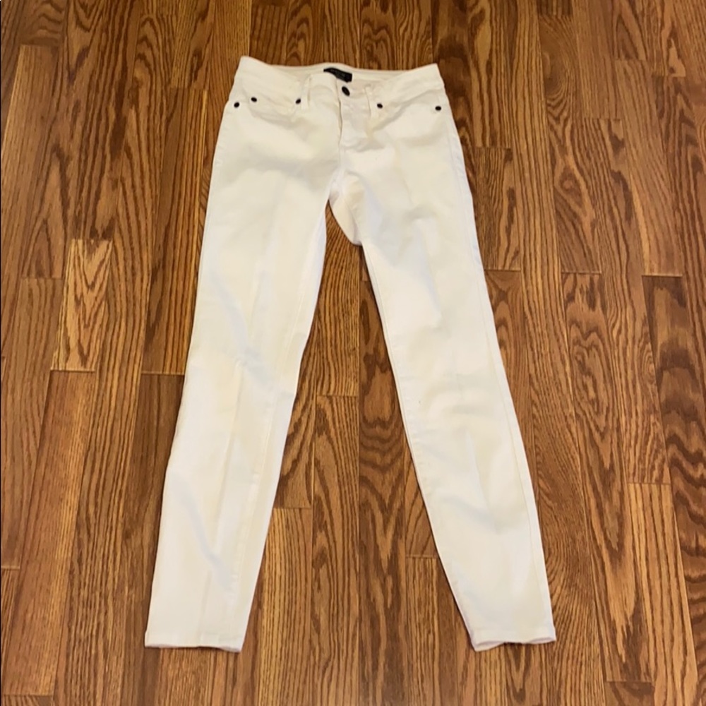 BeBe White Skinny Jeans